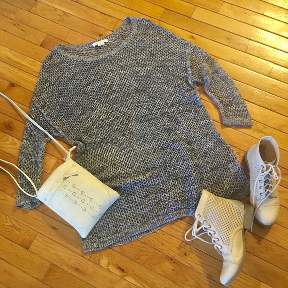 Liz Claiborne Sweaters - Liz Claiborne Open Knit Blue/White Sweater